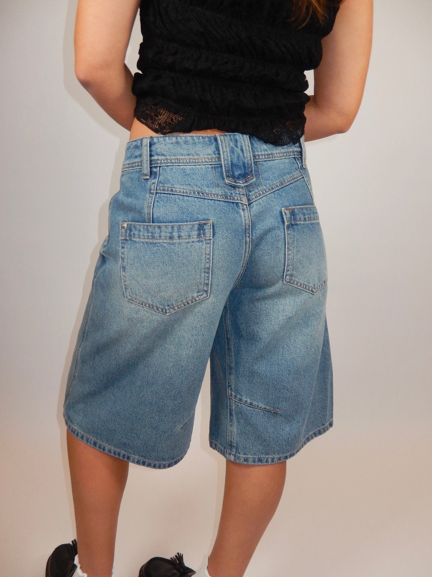 Barrel Baby Low-Rise Jorts